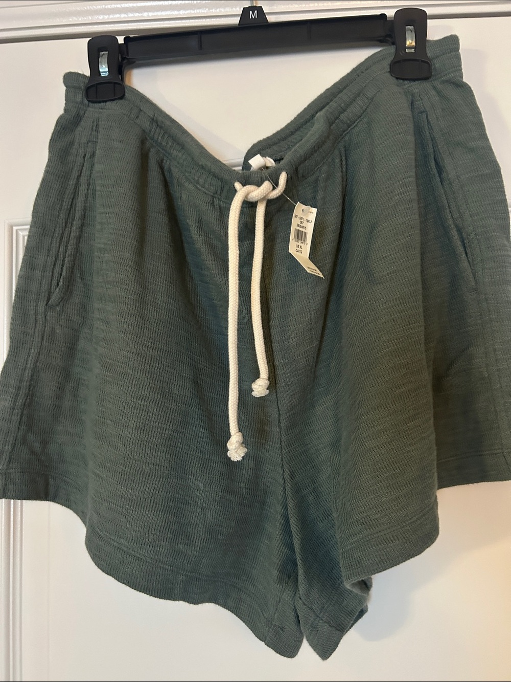 aerie Textured Drawstring Athletic Shorts in Sage Green